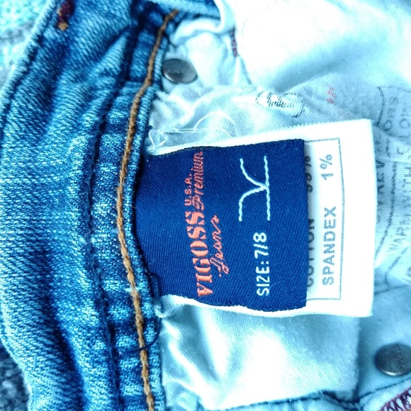 Vigoss ladies 7/8 Jean shorts, embellished - Picture 4 of 4